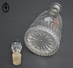 Jolie carafe ou flacon verre bouchon en pointe diamant ancienne