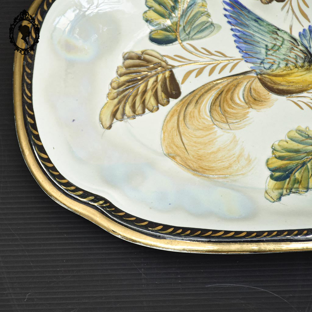 Plat oiseau en faïence style barbotine vert nacré H. Bequet Belgique L 33 cm vintage