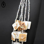 Superbe collier perle nacre carré beige irisé multi rangs 5 rangs