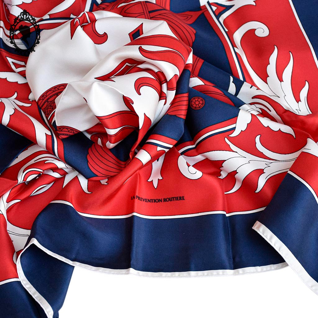 Superbe foulard soie collection La Prévention Routière rare bleu blanc rouge vintage