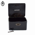 Tirelire boite souvenir de Lourdes ancienne en carton bouilli noir