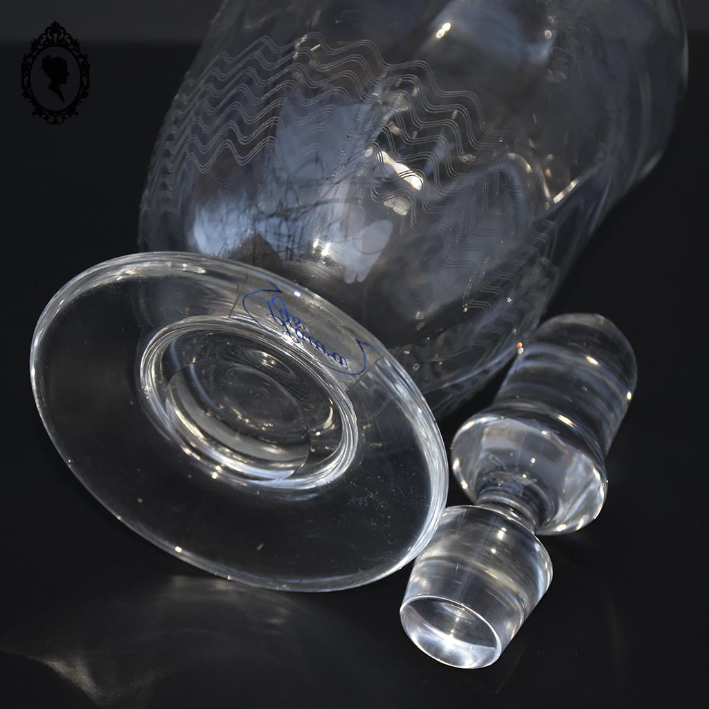 Très élégante carafe forme amphore en verre Laura Lys vintage et chic