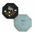 Boîte ancienne octogonale décor d’oiseau et de fleurs style art déco mais date de 1955