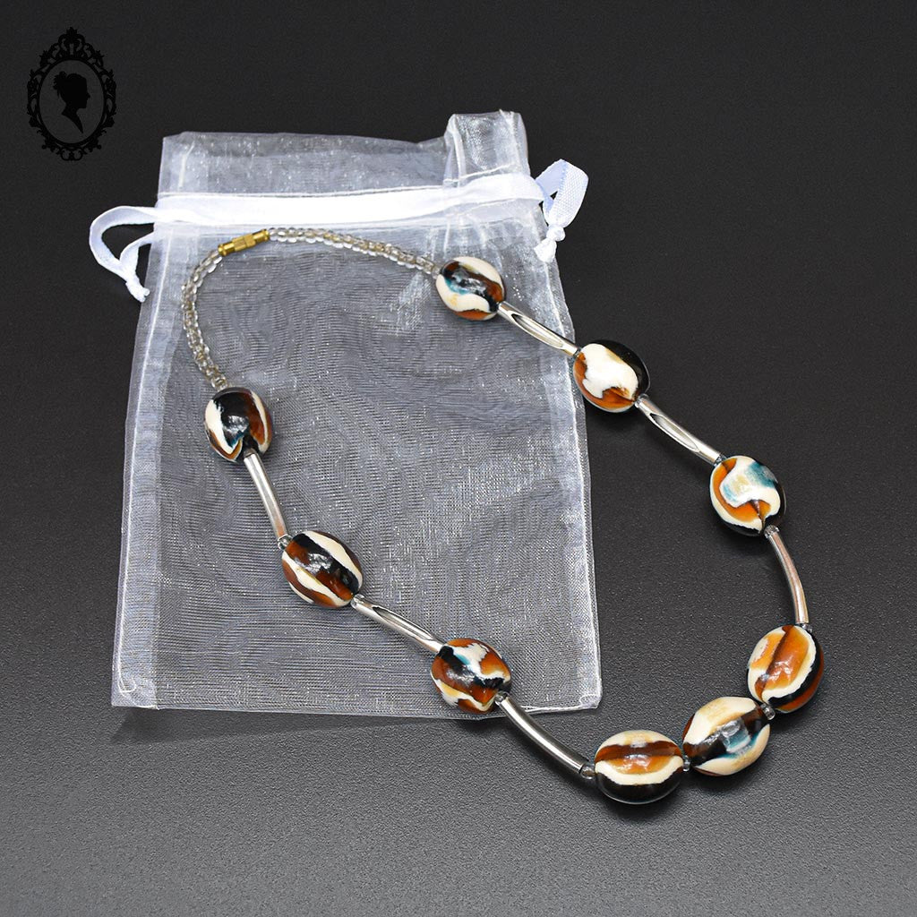 Collier perles en résine beige marron noir bleu vintage 1970 1980