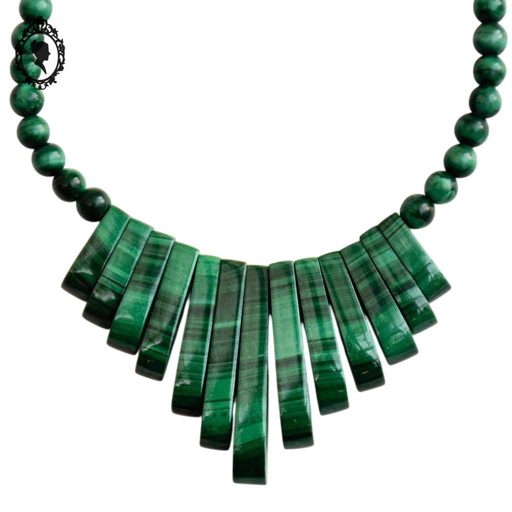 Élégant collier vert perles de malachite baguettes et rondes vintage