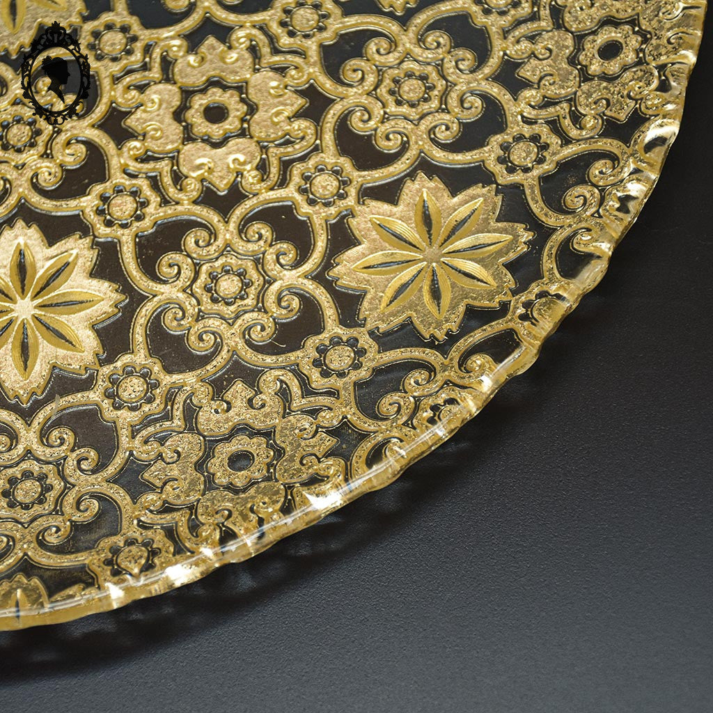 Élégant plat de présentation culinaire rond en verre arabesque or doré