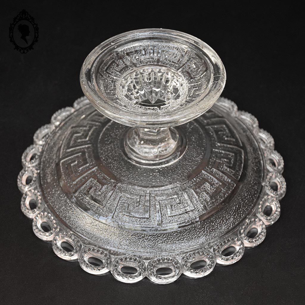 Petit compotier coupelle coupe serviteur plat sur pied en verre moulé ajouré festonné