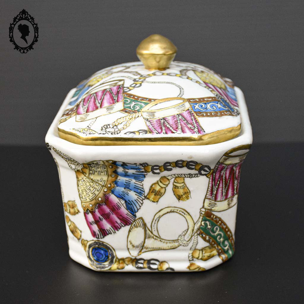 Rare terrine porcelaine passementerie tambour corne de chasse asiatique ancienne ART D’ASIE