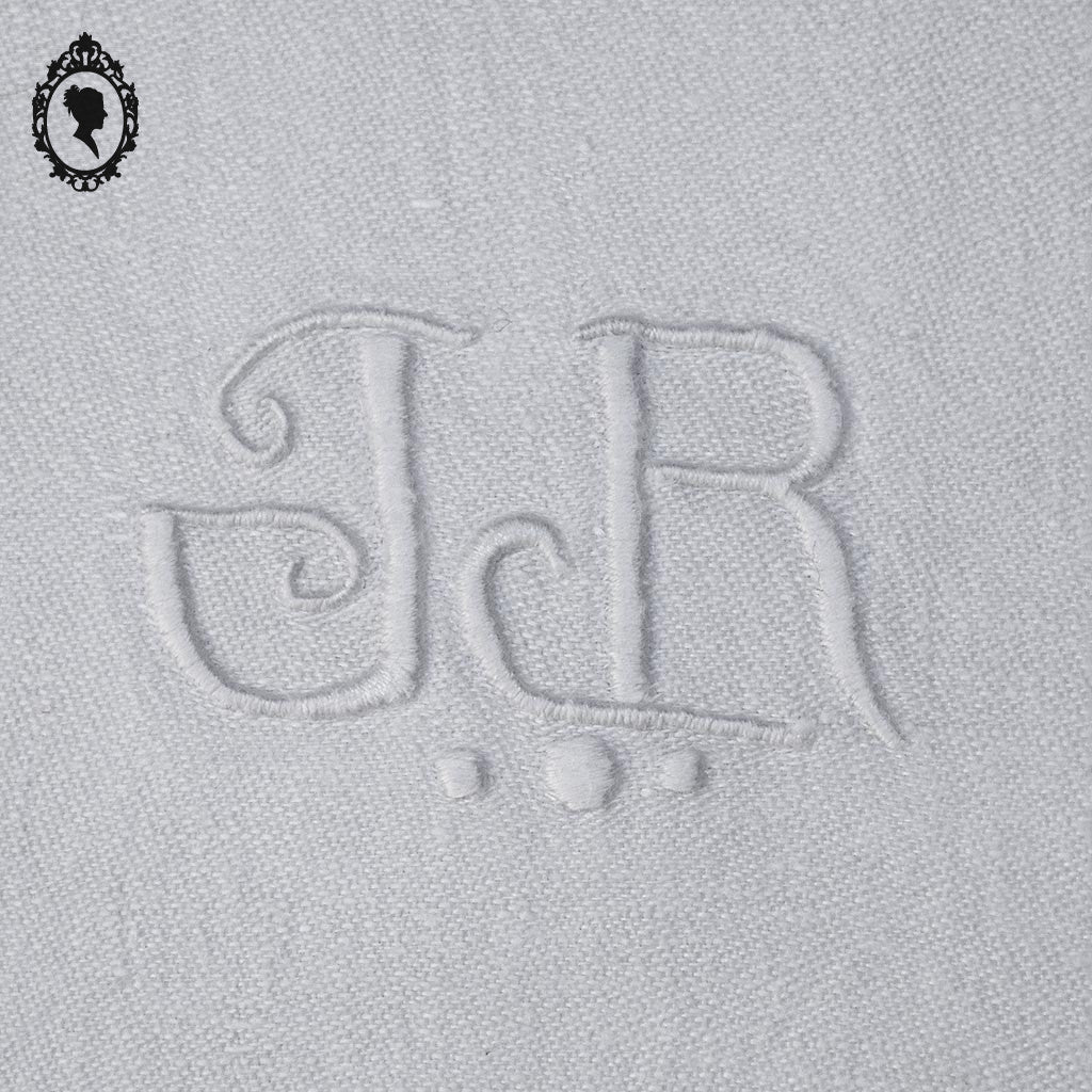 Service nappe et 12 serviettes de table anciennes damassées blanches monogramme JR