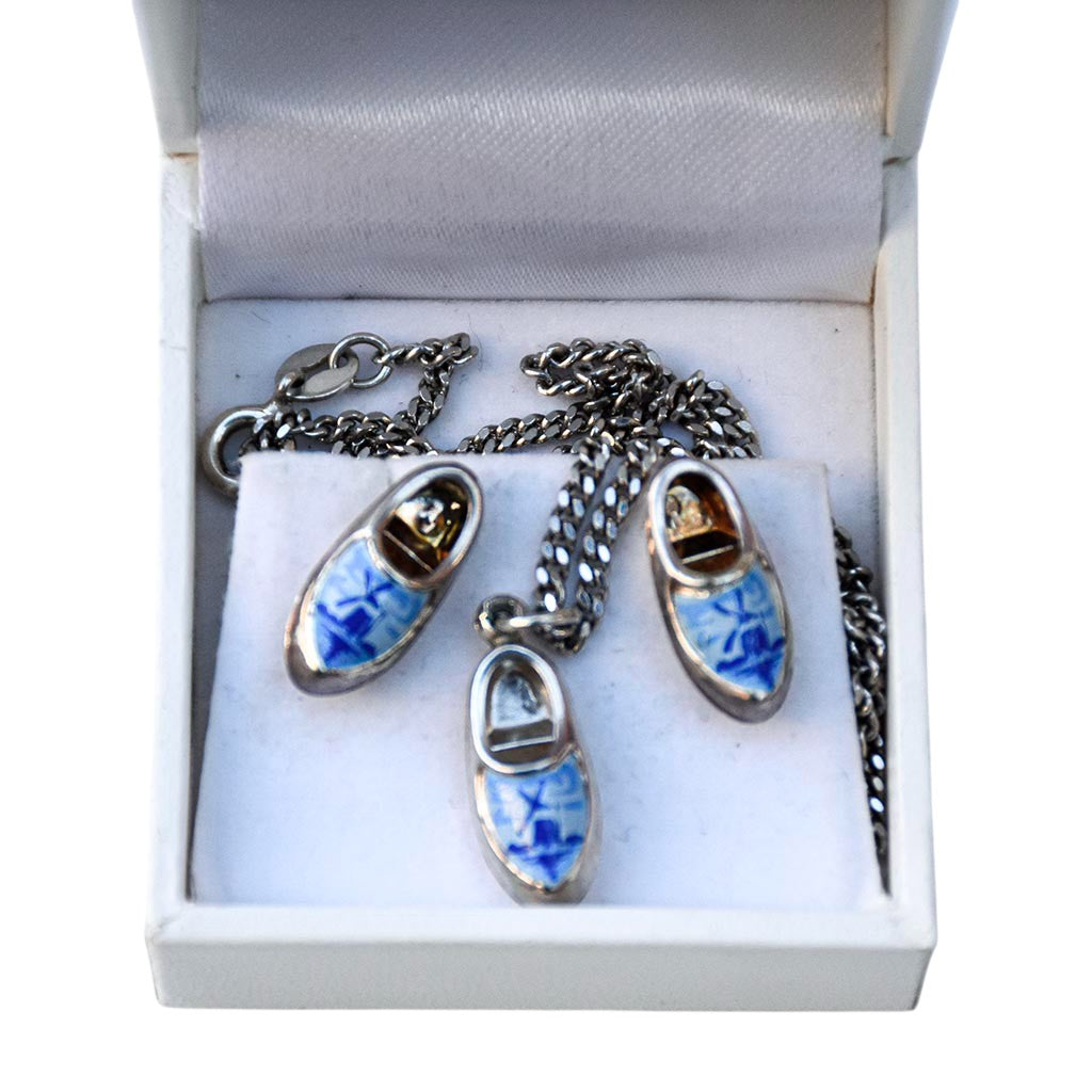 Parure en argent sabots bleu et blanc style Delft hollandais – Collier pendentif chaîne et boucles d’oreilles