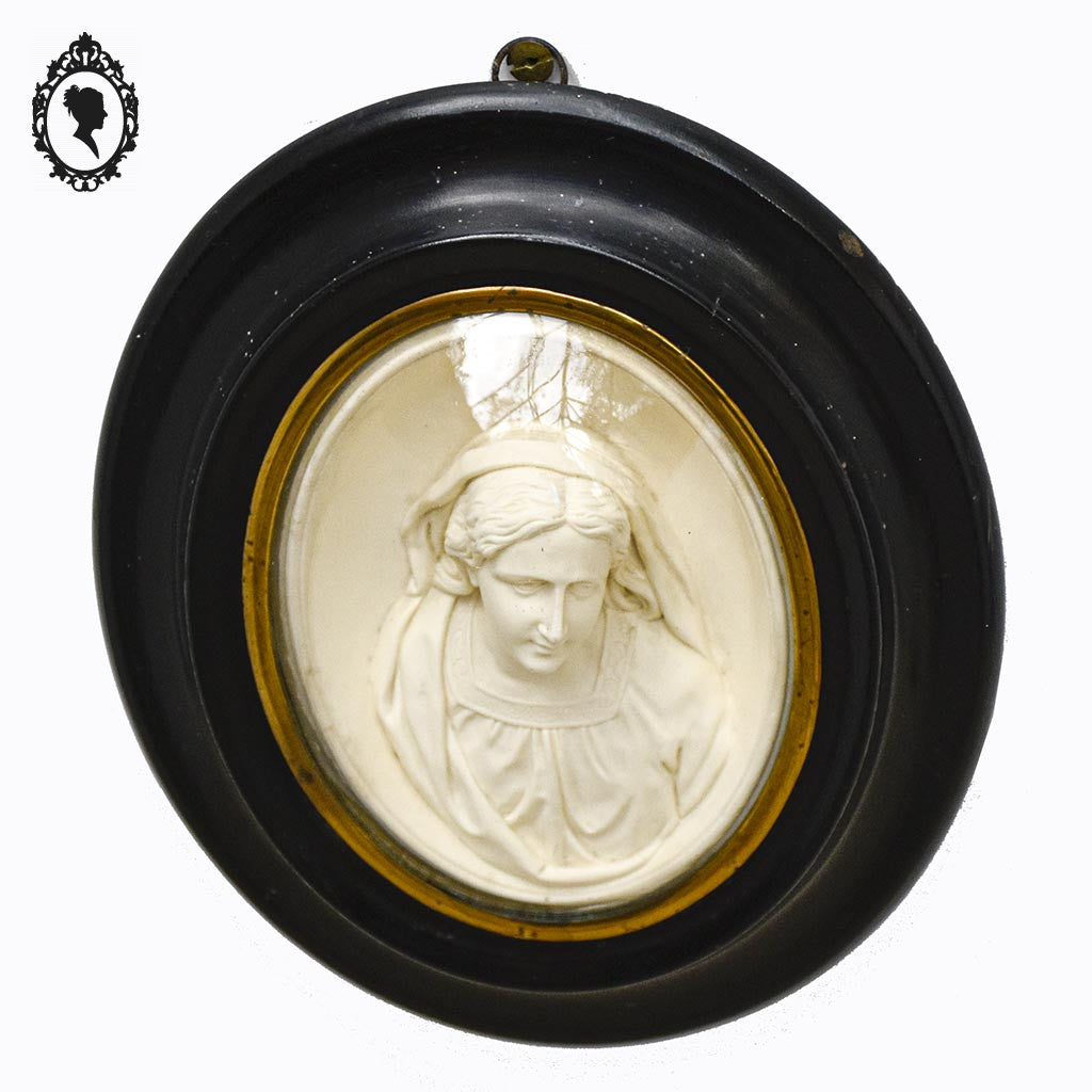 Cadre ovale noir verre bombé avec le buste de la vierge Marie reliquaire ancien