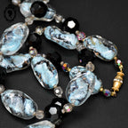 Élégant long collier perles de verre vénitien Murano bleu noir vintage ancien
