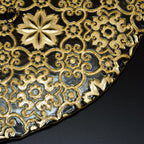 Élégant plat de présentation culinaire rond en verre arabesque or doré