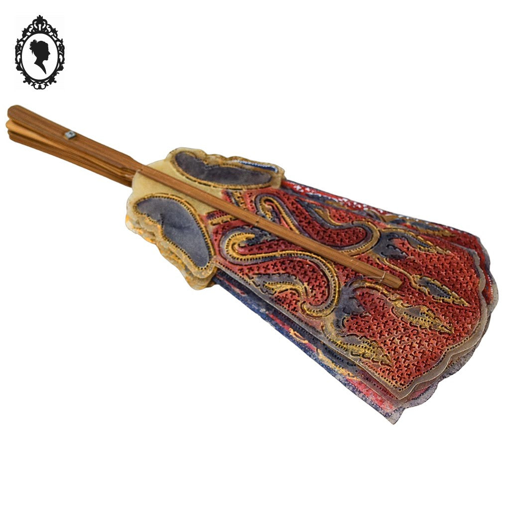 Éventail en peau ajourée violet rouge bois bambou indonésien vintage