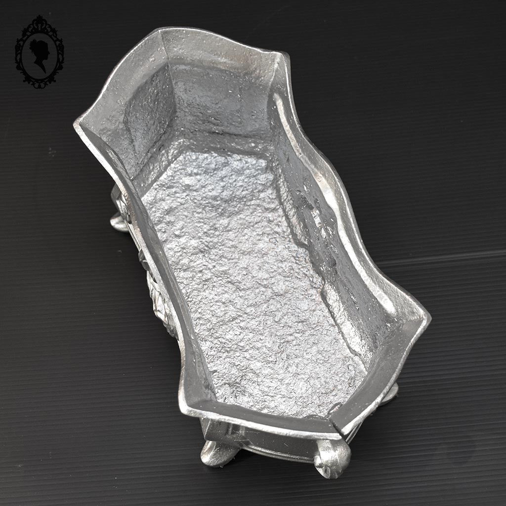 Jardinière ou cache pot en fonte argent grise ancienne