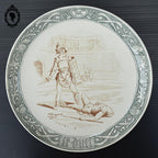 Lot 9 assiettes anciennes plates ou à dessert Terre de Fer Le Duel Louis XIV gladiateurs Creil et Montereau