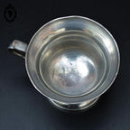 Tasse timbale piédouche avec anse en étain vintage