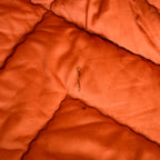 Couverture piquée ancienne orange, garnissage laine – 217 × 220 cm
