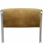 Paire de chaises traîneaux en velours côtelé ocre et métal tubulaire chromé vintage 1970