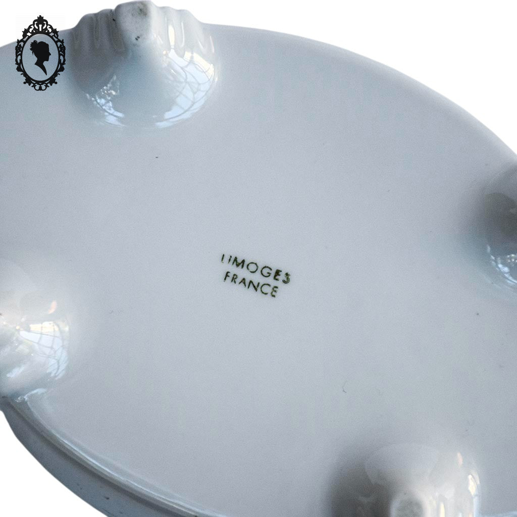 Bonbonnière signée Limoges boîte porcelaine blanche bleu anges