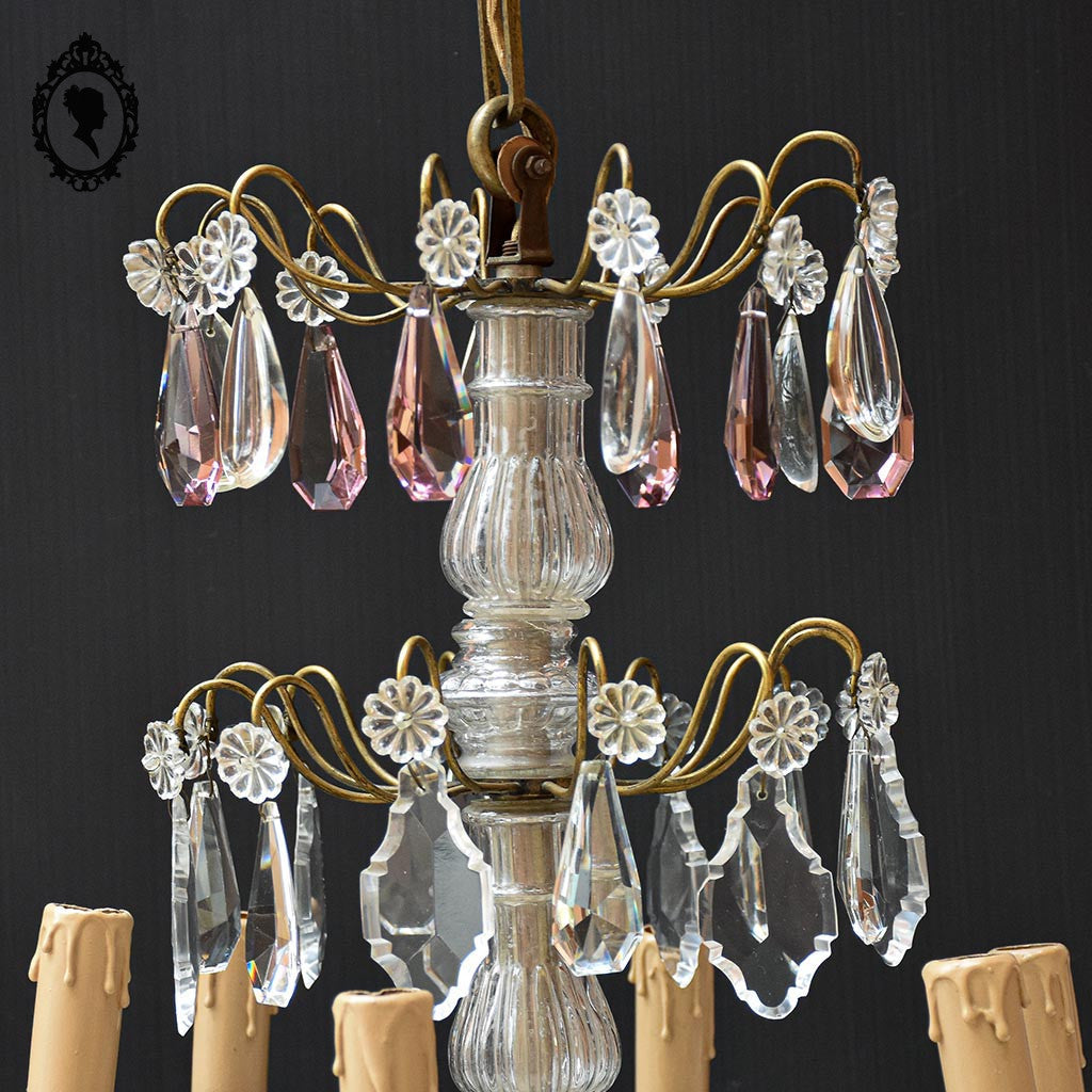 Chic lustre à pampilles bronze doré 6 feux enfilage verre ancien