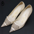 Chics escarpins à talon italien en cuir beige nacré Linca ou Limca P 36 vintage
