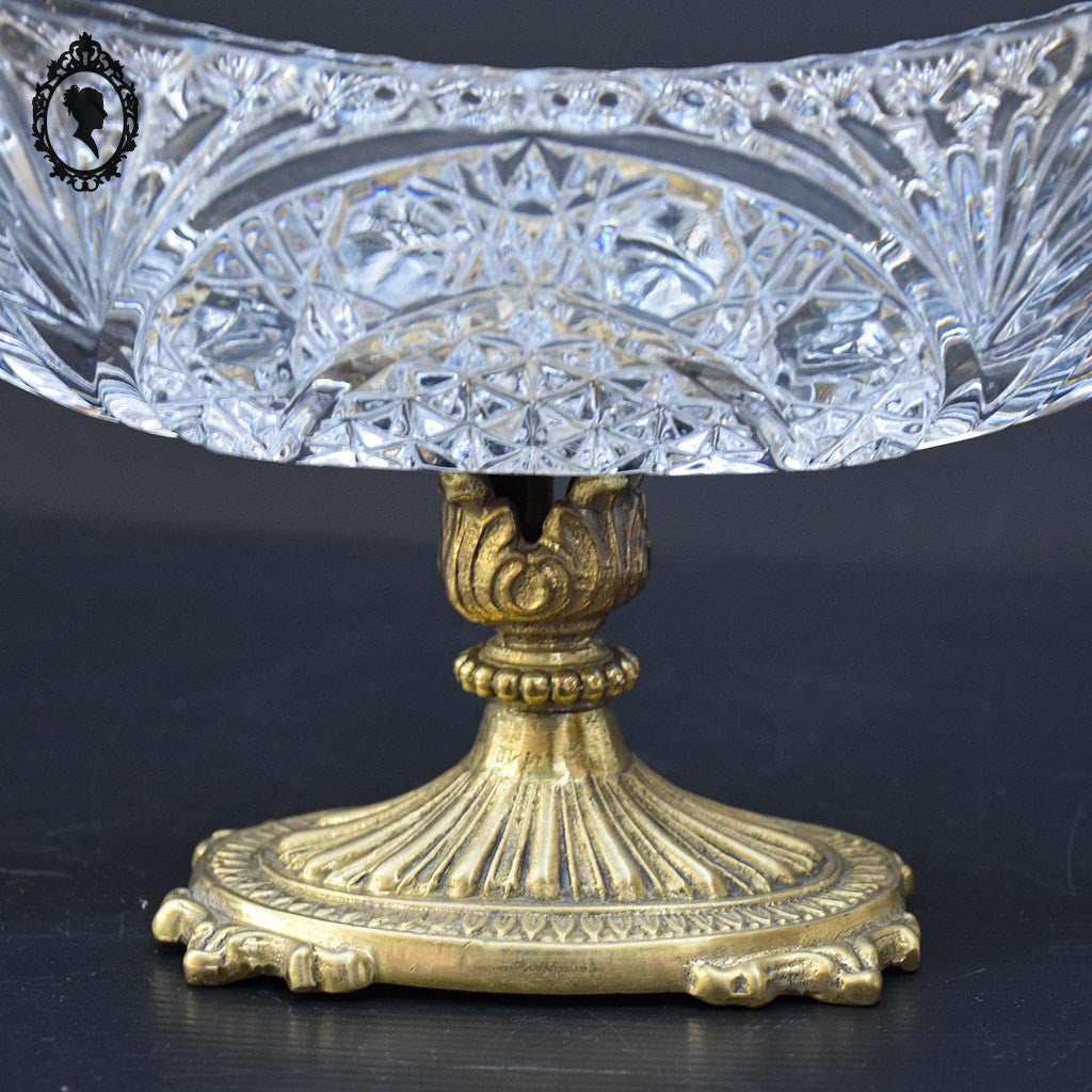 Coupelle sur pied serviteur plat coupe ovale piédouche en cristal et laiton H 15 L 31 cm