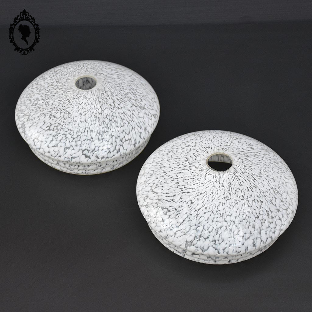 Globe tulipe abat-jour blanc rond verre de Clichy moucheté Art déco