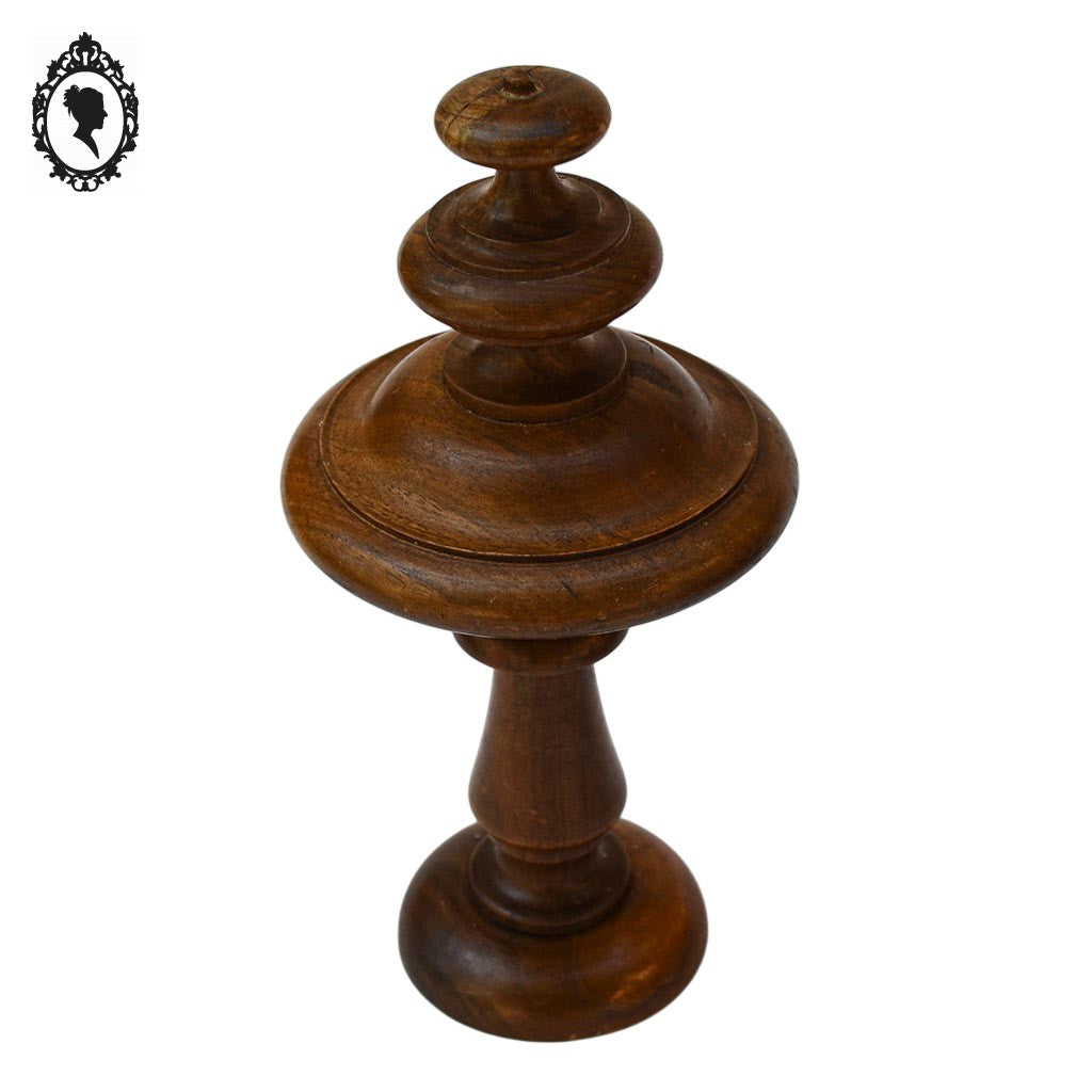 Lot 5 ornementations toupies embrasses bois ornement meuble ancien