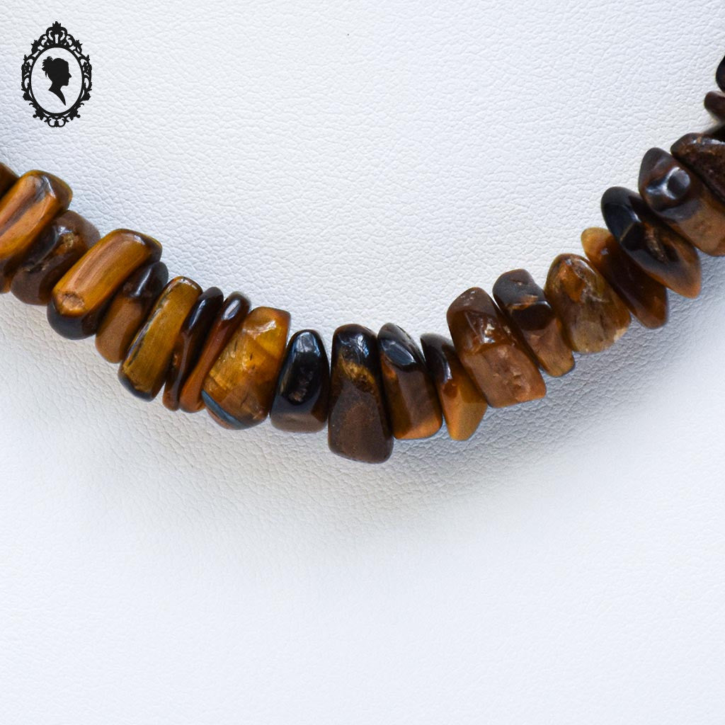 Collier marron en pierre protectrice œil de tigre chips vintage