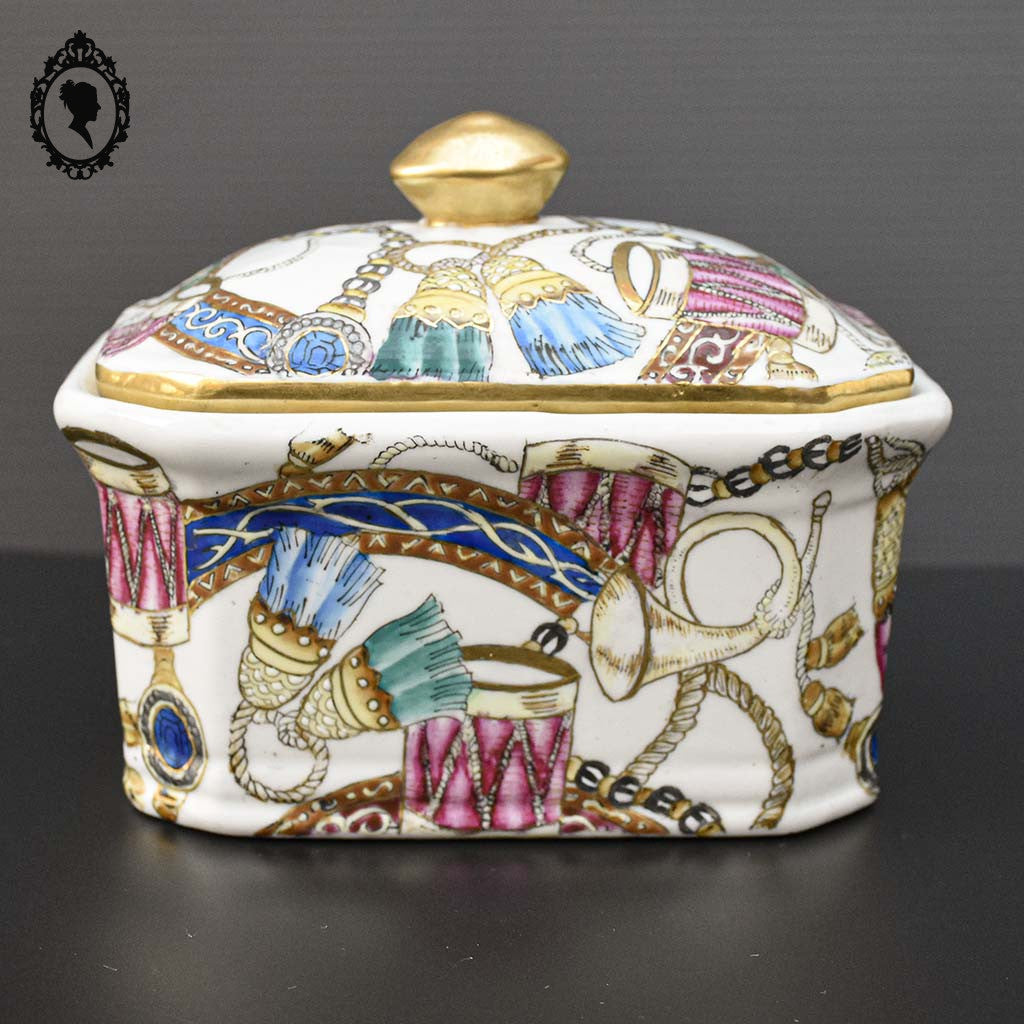 Rare terrine porcelaine passementerie tambour corne de chasse asiatique ancienne ART D’ASIE