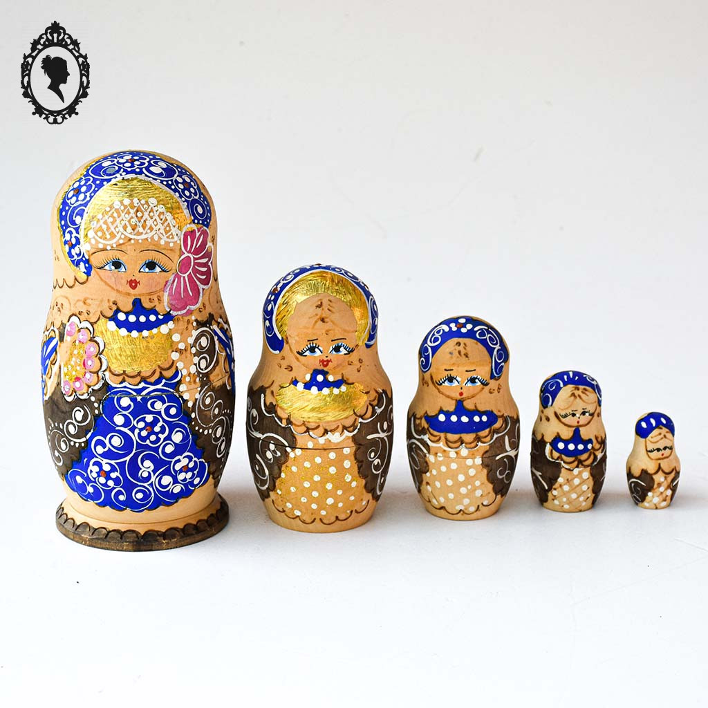 Matriochka artisanat russe poupee de chiffon poupée gigogne en bois (@matriochkainfo