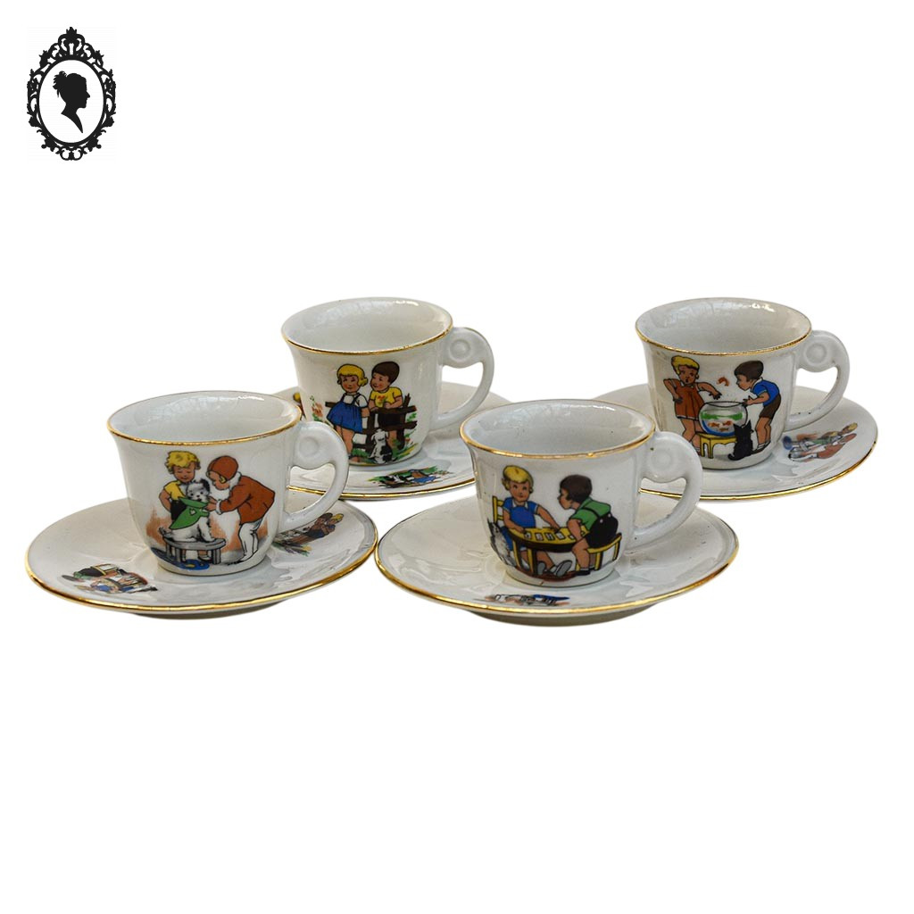 Pièces De Forme Dinette Ancienne - Porcelaine Blanche Décor Germaine Bouret - Occasion